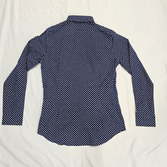 EXPRESS Extra Slim White Cloud Print Button Up [49] - Picture 3 of 5